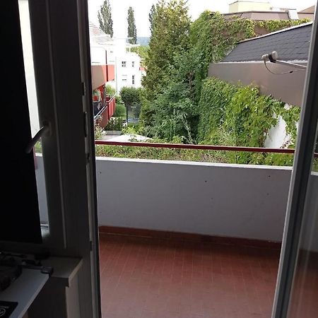 Ferienwohnung Mit Balkon In Krumpendorf Esterno foto
