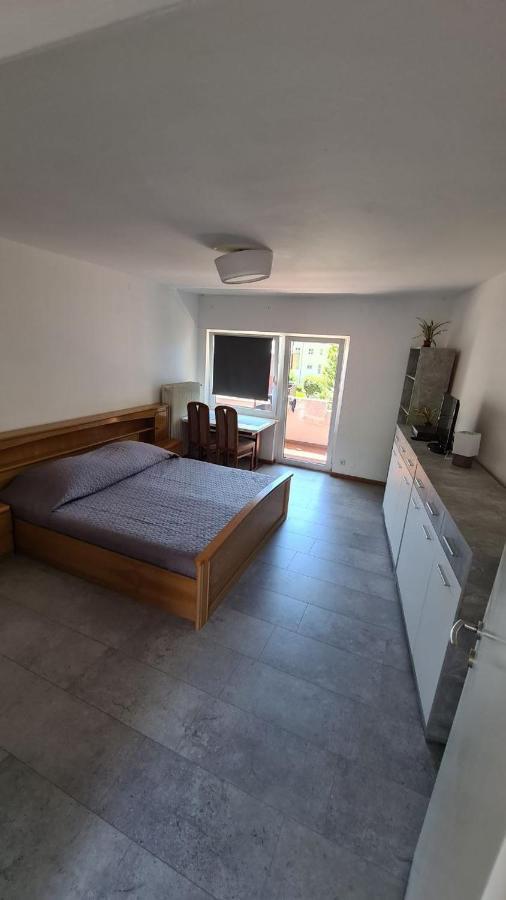 Ferienwohnung Mit Balkon In Krumpendorf Esterno foto