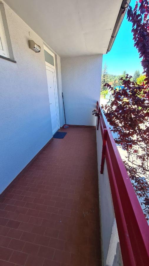 Ferienwohnung Mit Balkon In Krumpendorf Esterno foto